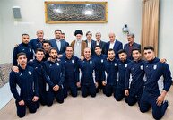 اعضای تیم ملی فوتسال ایران با آیت‌الله العظمی خامنه‌ای رهبر معظم انقلاب اسلامی دیدار کردند.